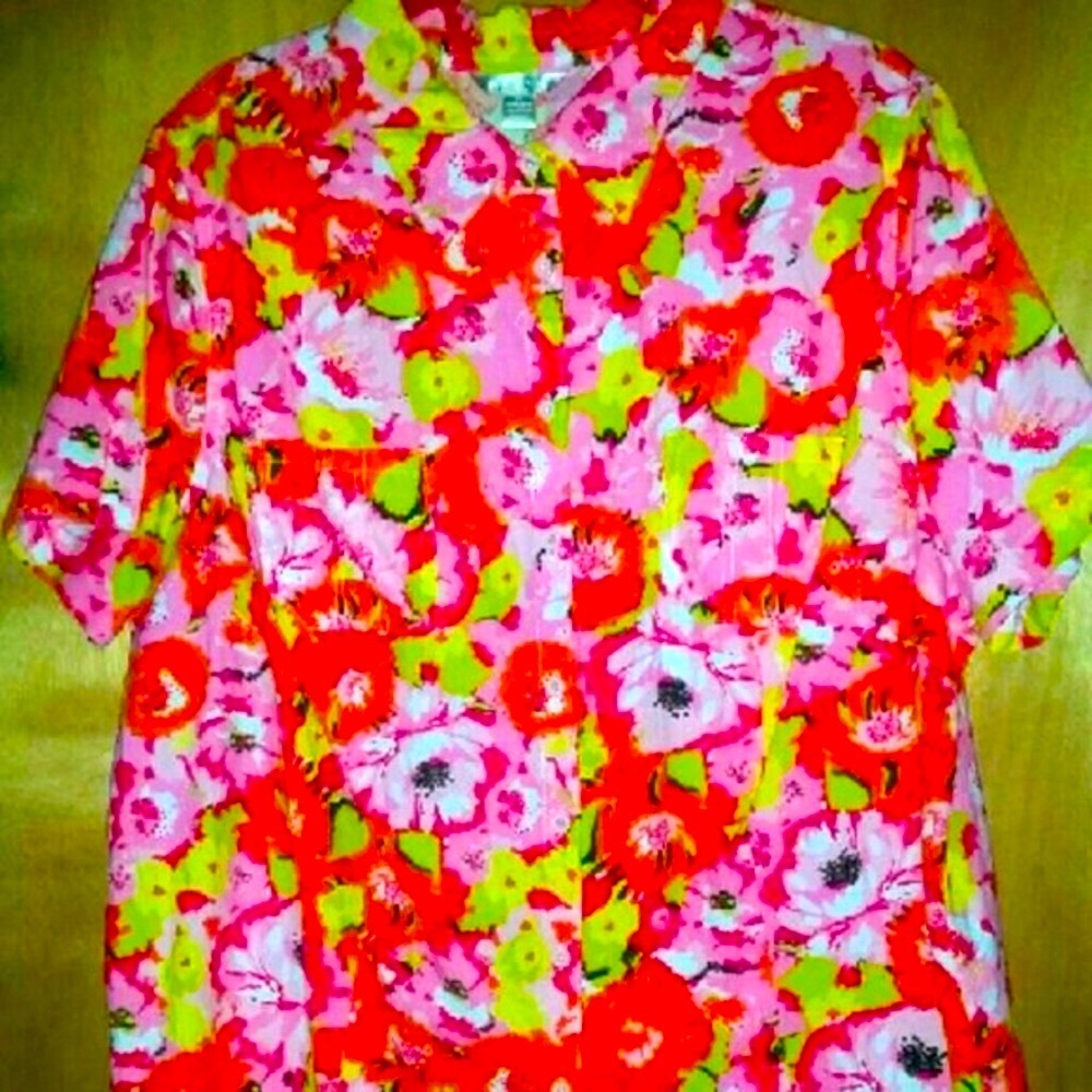 *Floral shirt* Size 3x